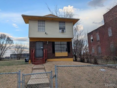 Photo of 1724 Elliott Avenue, St Louis, MO 63106 (MLS # 26017734)