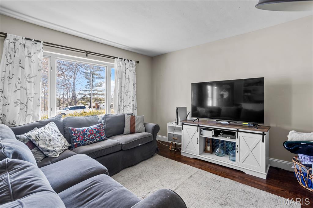 Saxon Manor 1 - Residential