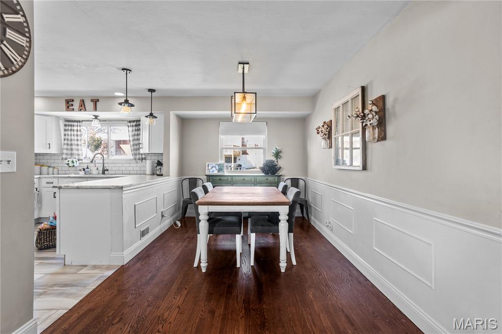 Saxon Manor 1 - Residential