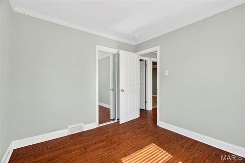 Tiny photo for 112 Robin Hill Lane, Ballwin, MO 63021 (MLS # 26027738)