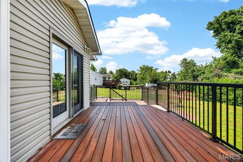 Tiny photo for 112 Robin Hill Lane, Ballwin, MO 63021 (MLS # 26027738)