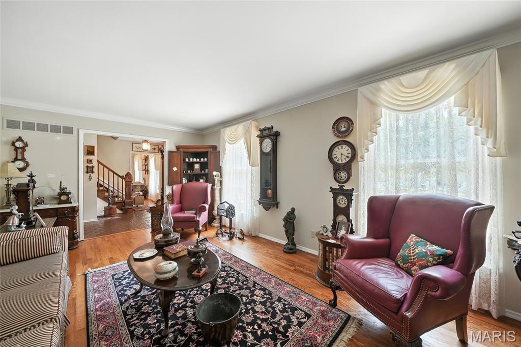 10437 White Bridge Lane