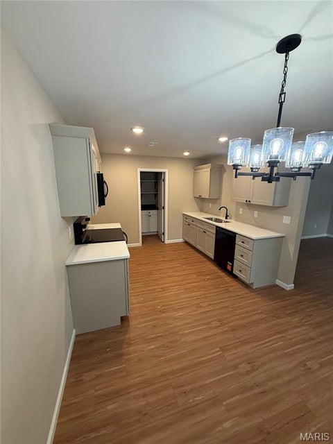 Tiny photo for 1436 N Spanish Street, Cape Girardeau, MO 63701 (MLS # 26058967)