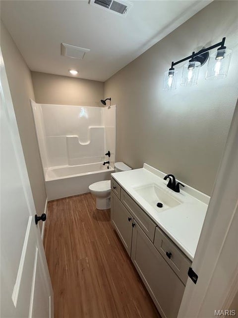 Tiny photo for 1436 N Spanish Street, Cape Girardeau, MO 63701 (MLS # 26058967)