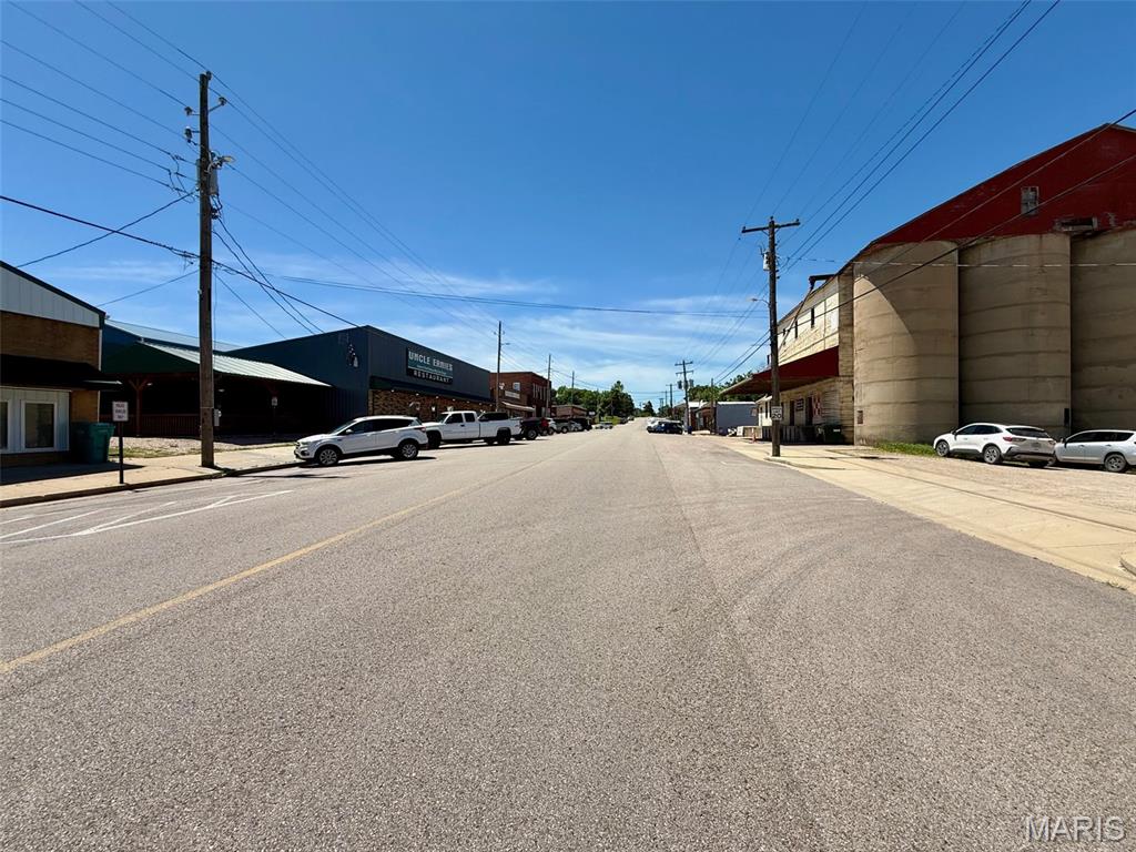 n/a - Commercial Sale