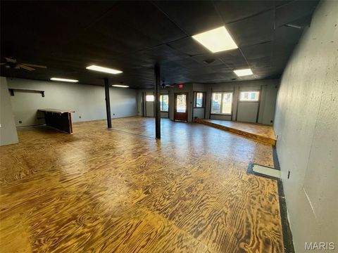 Tiny photo for 362 E Pine Street, Bourbon, MO 65441 (MLS # 26030705)