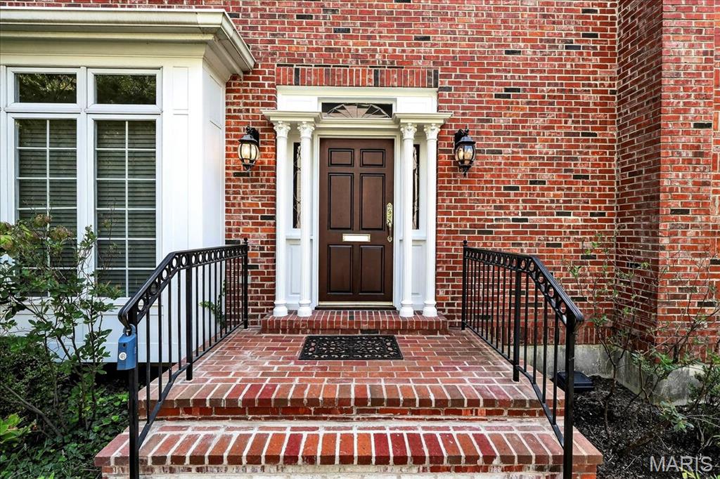 212 Gay Avenue