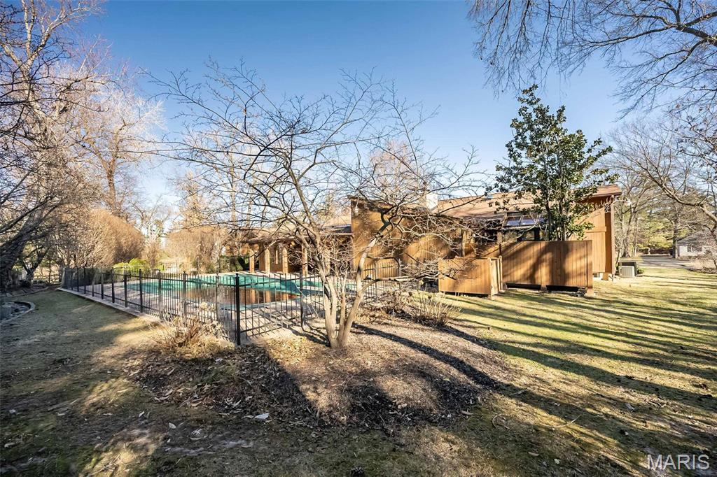 Frontenac Woods 1 - Residential