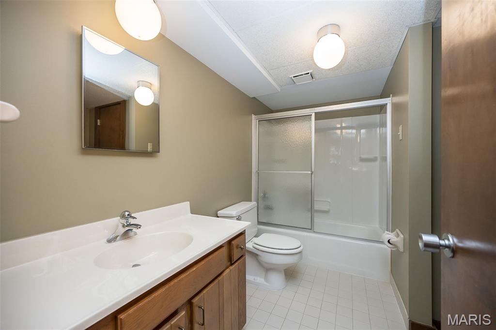 Frontenac Woods 1 - Residential