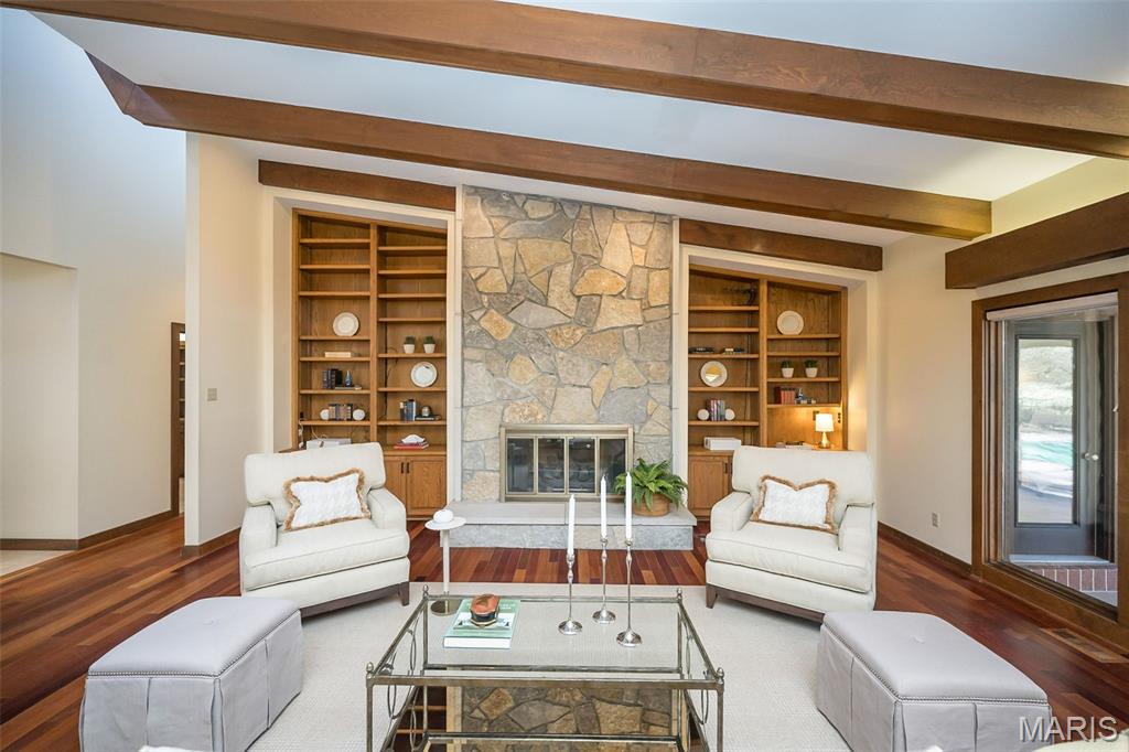 Frontenac Woods 1 - Residential