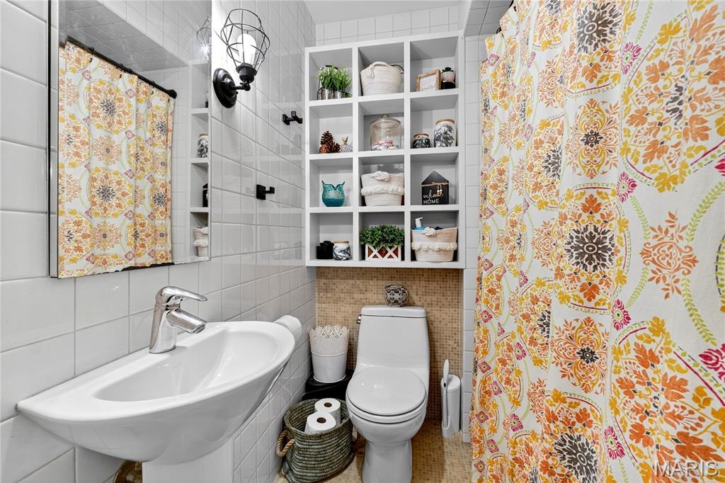 Arnold, Missouri 63010, United States, 3 Bedrooms Bedrooms, ,2 BathroomsBathrooms,Residential,Active,180056