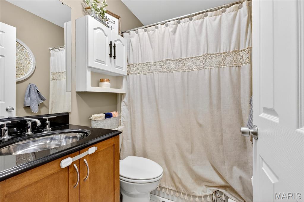 Arnold, Missouri 63010, United States, 3 Bedrooms Bedrooms, ,2 BathroomsBathrooms,Residential,Active,180056