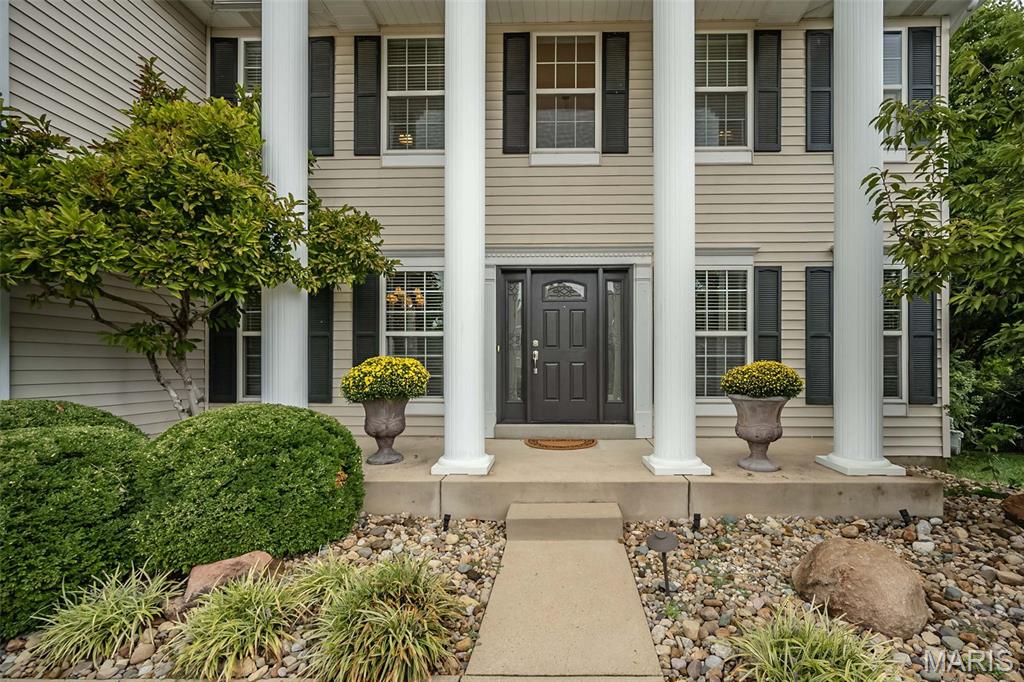 1517 Indian Hill Lane