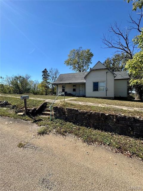 Tiny photo for 401 Main Street, Leadwood, MO 63653 (MLS # 25069327)