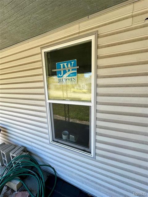 Tiny photo for 401 Main Street, Leadwood, MO 63653 (MLS # 25069327)