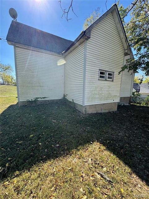 Tiny photo for 401 Main Street, Leadwood, MO 63653 (MLS # 25069327)