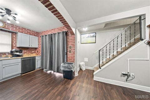 Tiny photo for 109 N Oak Street, Rolla, MO 65401 (MLS # 26058792)