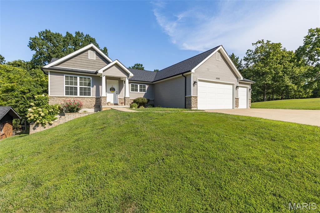 5092 Scenic View Acres Drive