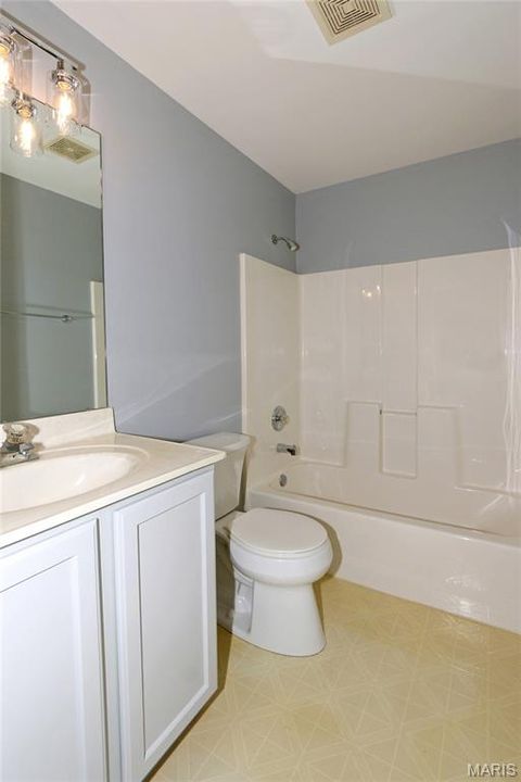 Tiny photo for 204 Jacobs Way WAY, St Peters, MO 63376 (MLS # 26030014)