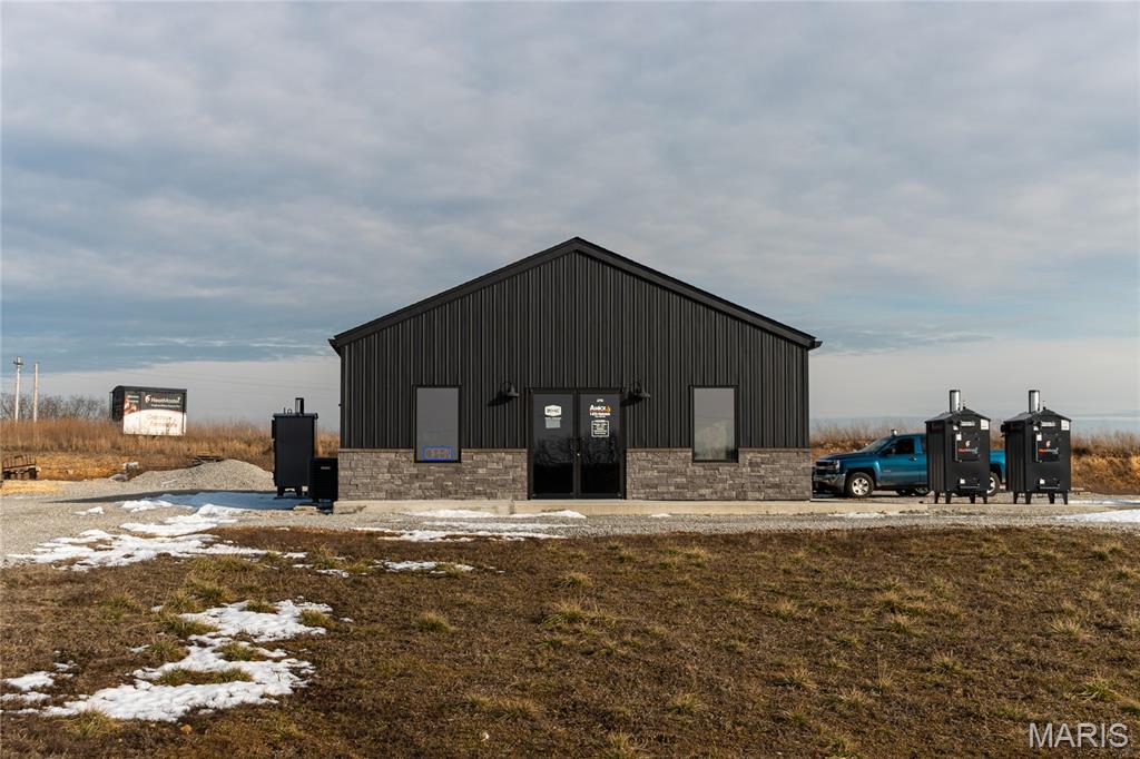 N/A - Commercial Sale