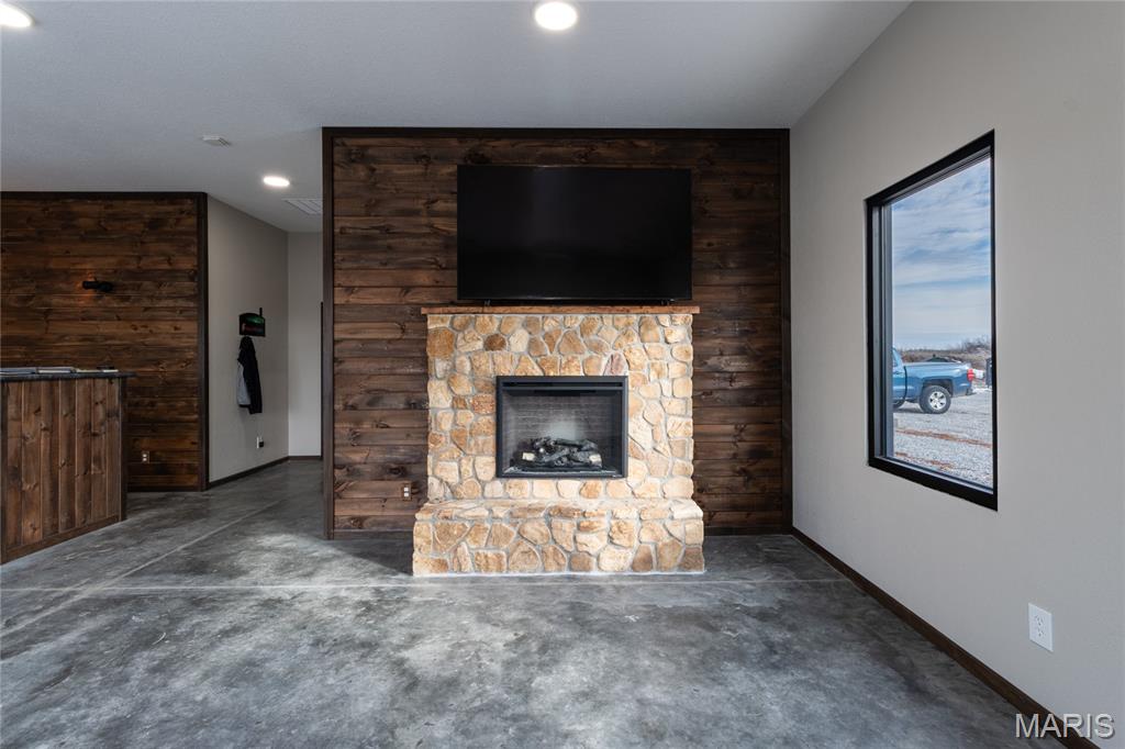 N/A - Commercial Sale