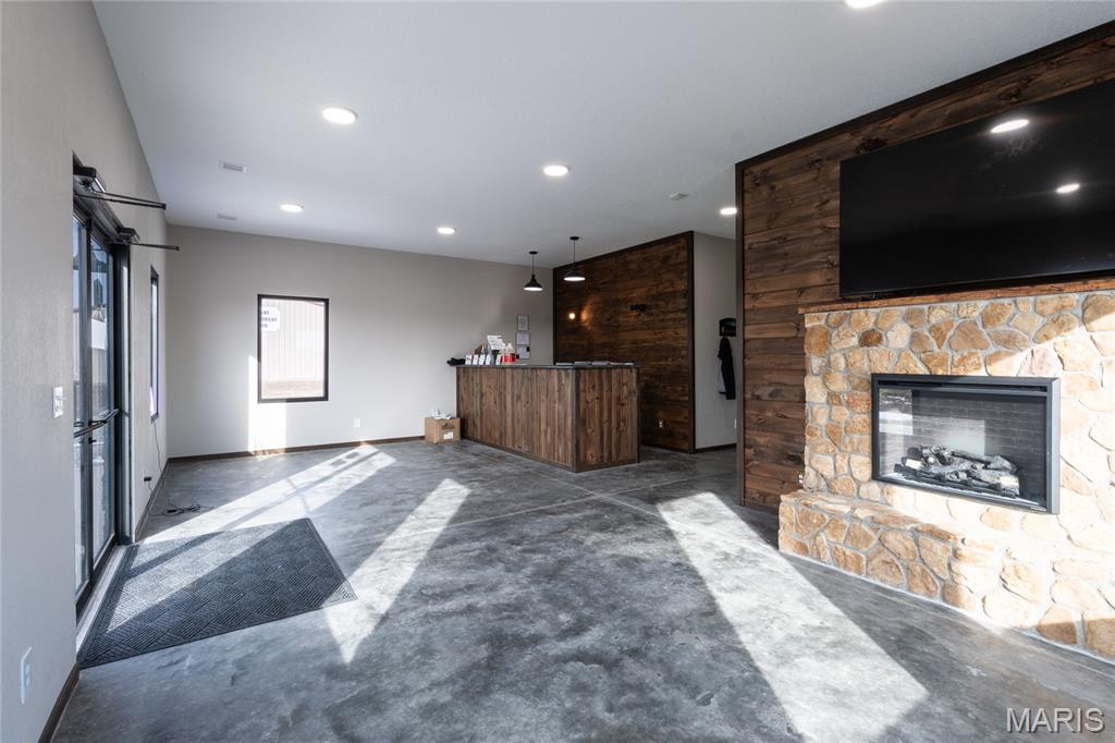 N/A - Commercial Sale