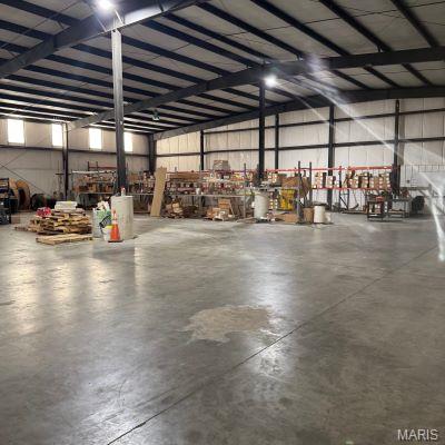 n/a - Commercial Sale