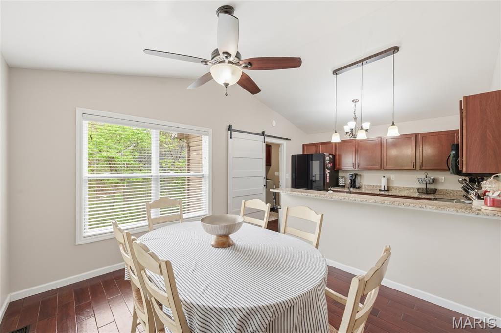 Seasons At Lsl - Residential