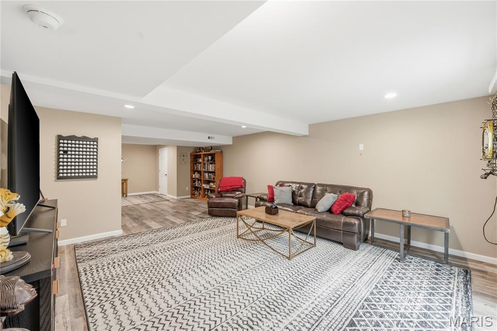 Seasons At Lsl - Residential