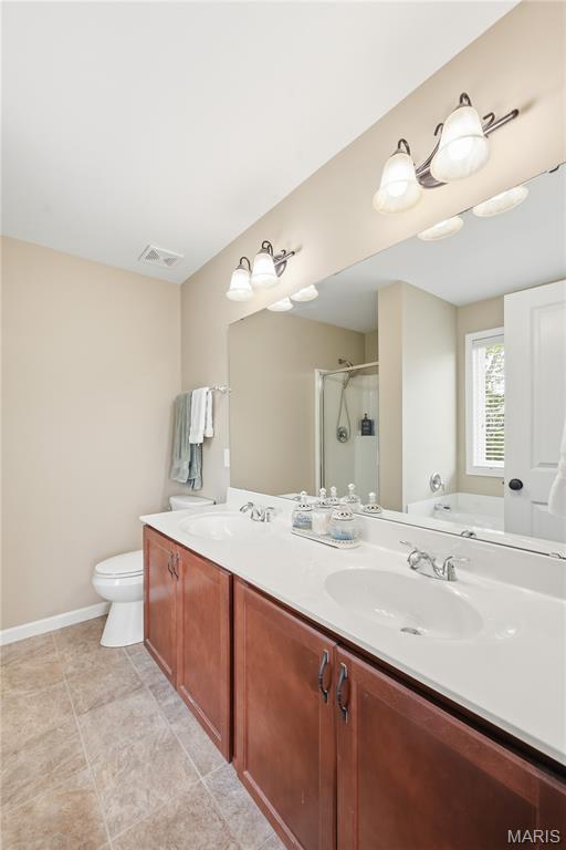 Seasons At Lsl - Residential