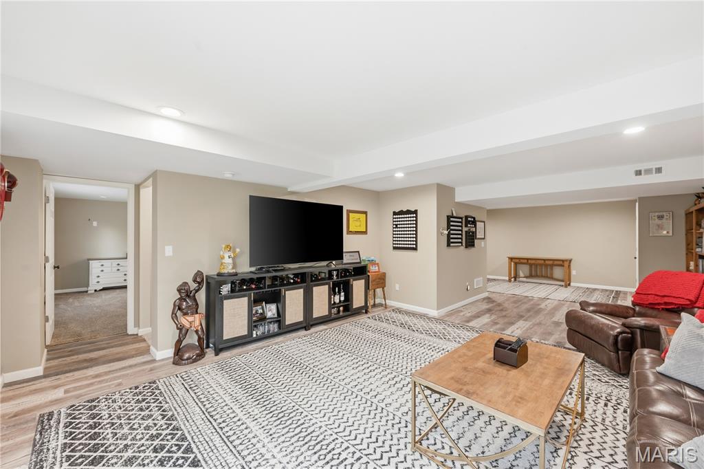 Seasons At Lsl - Residential