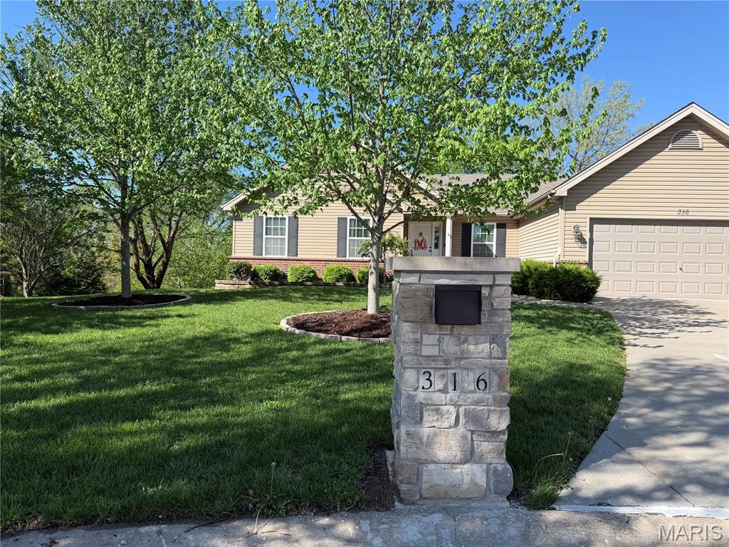 Seasons At Lsl - Residential