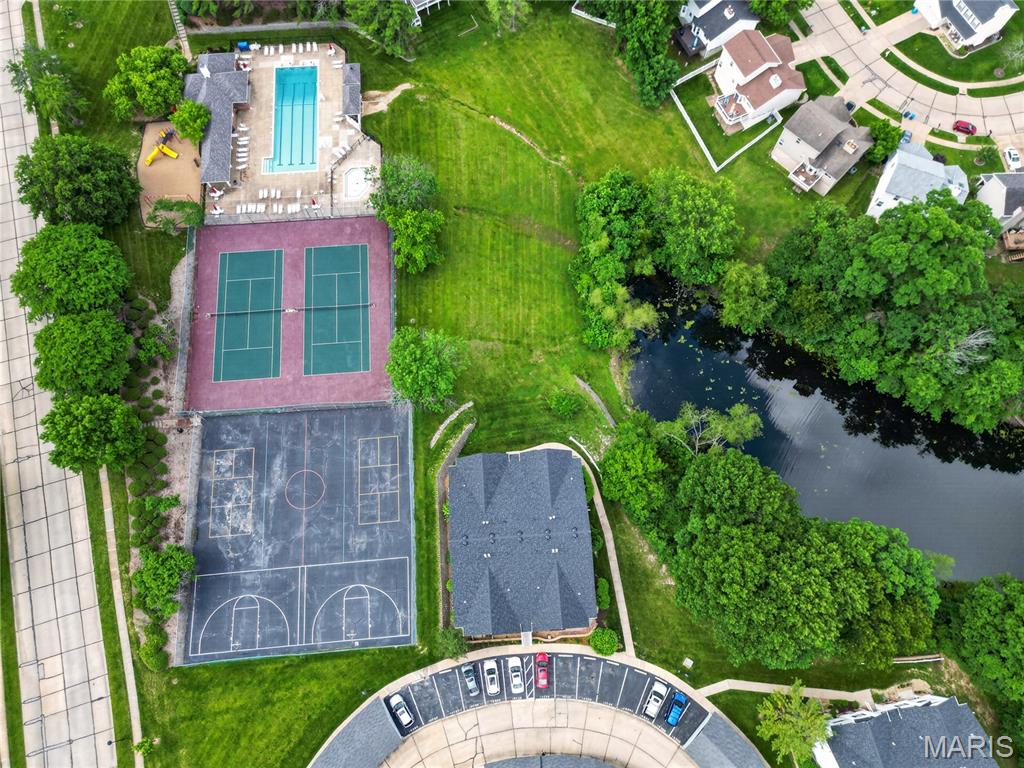 Victoria Crossing Easement 20 At - Residential