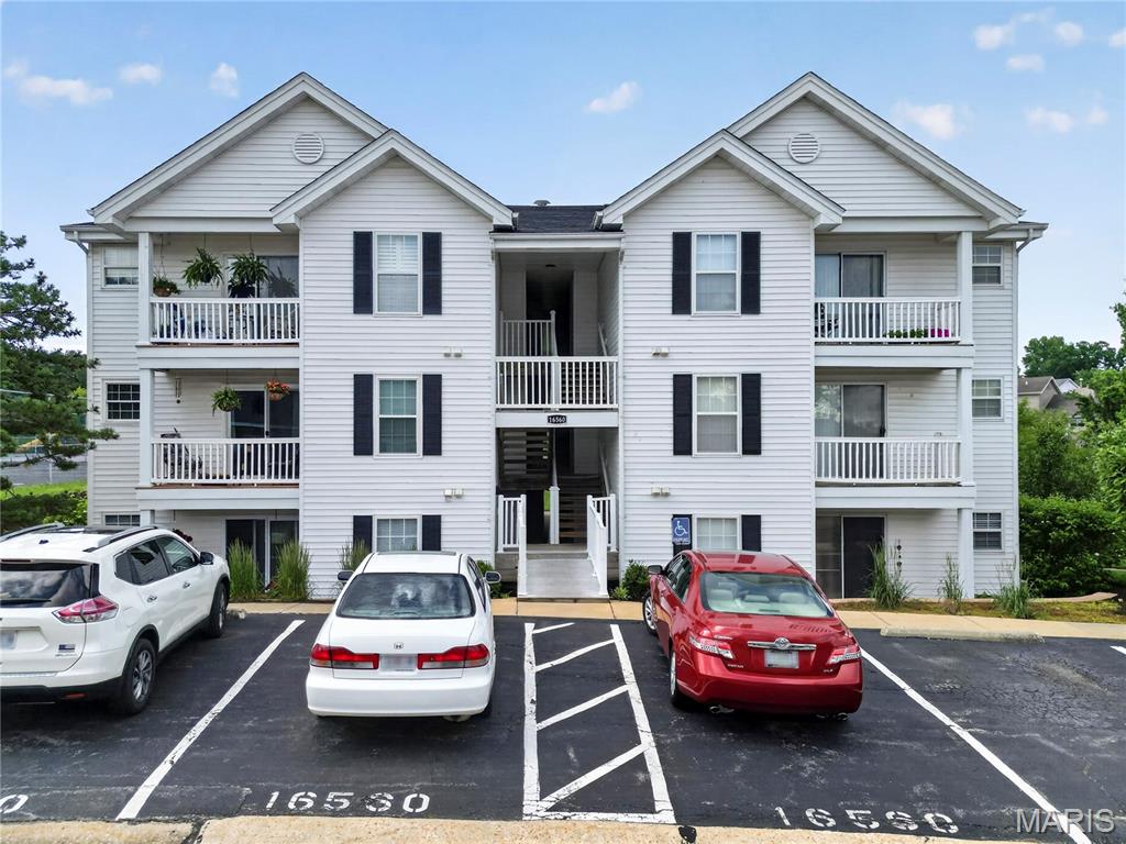Victoria Crossing Easement 20 At - Residential