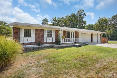 2598 Bennington Place Maryland Heights MO 63043