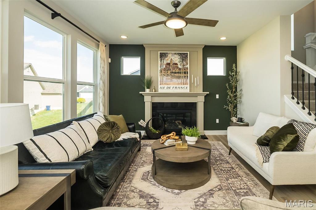 Majestic Lakes - Residential