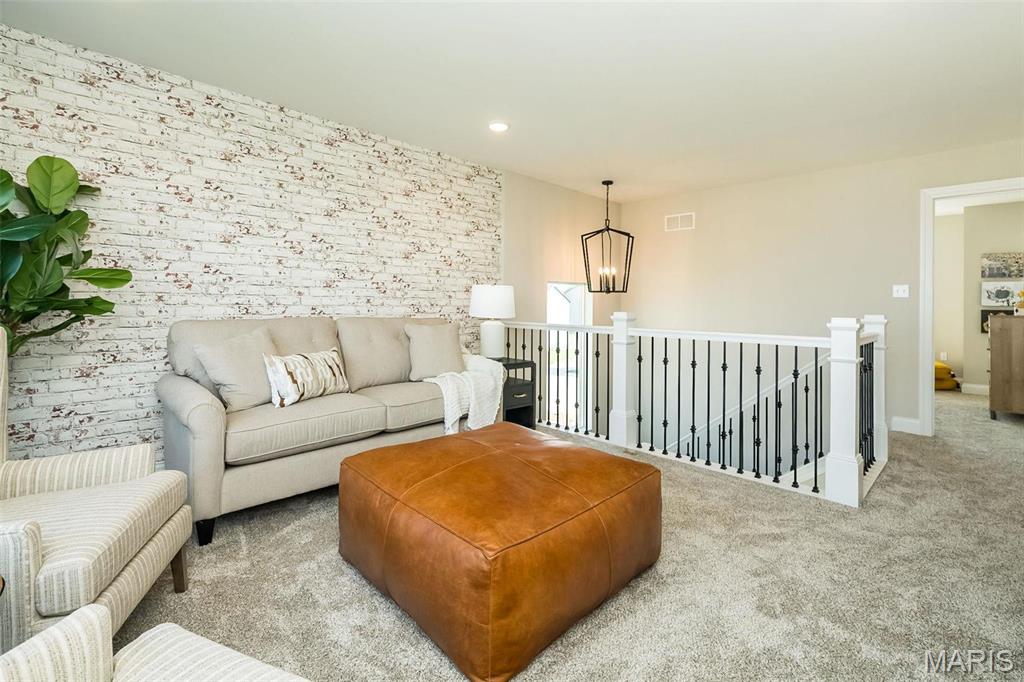 Majestic Lakes - Residential