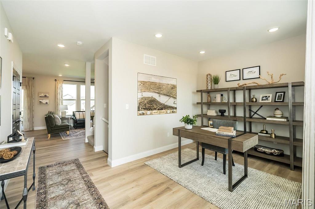 Majestic Lakes - Residential