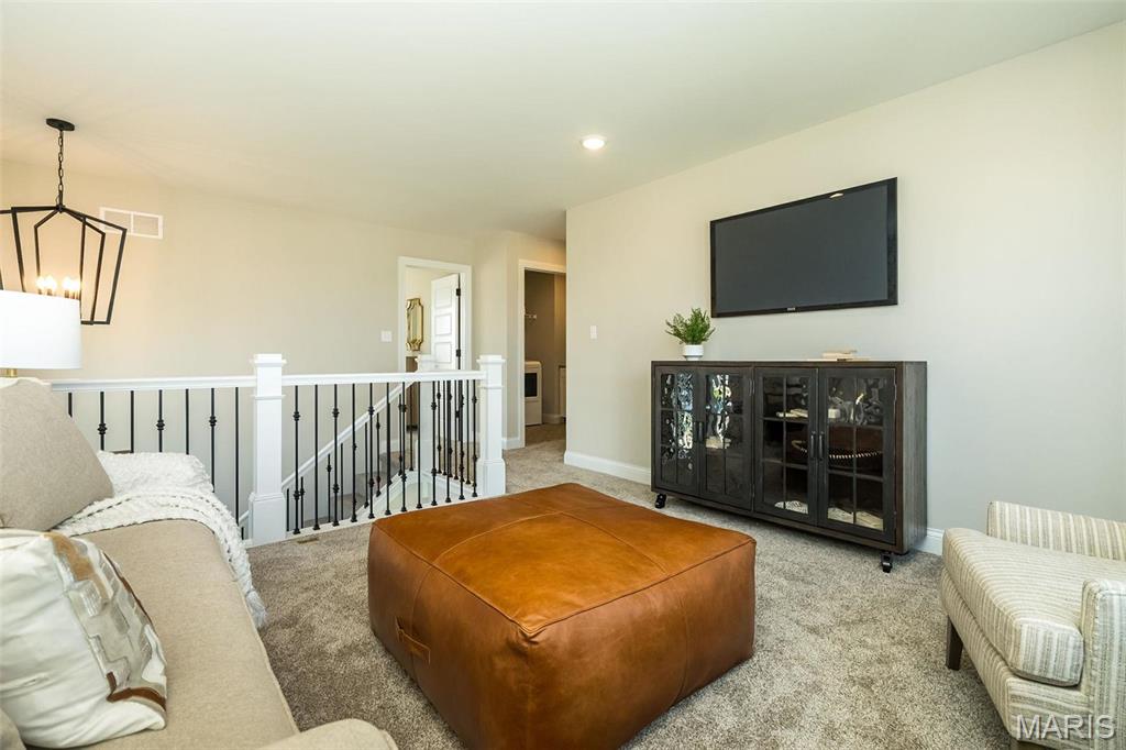 Majestic Lakes - Residential