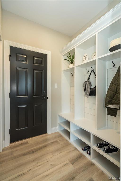 Majestic Lakes - Residential