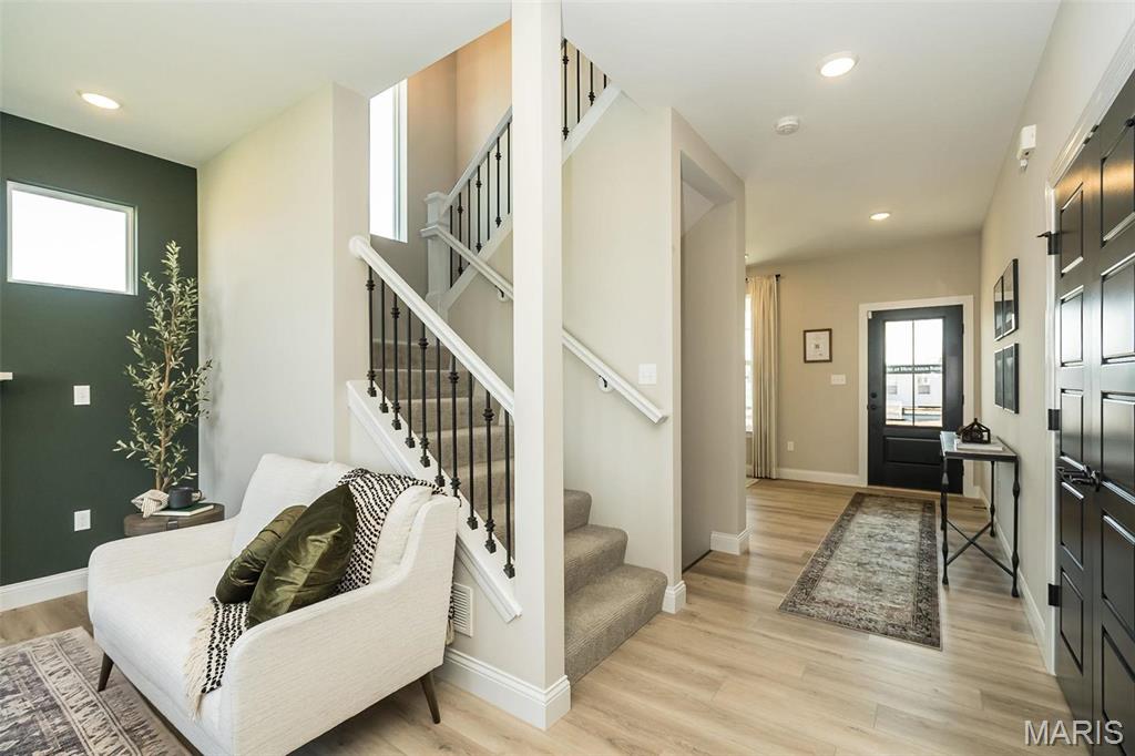 Majestic Lakes - Residential