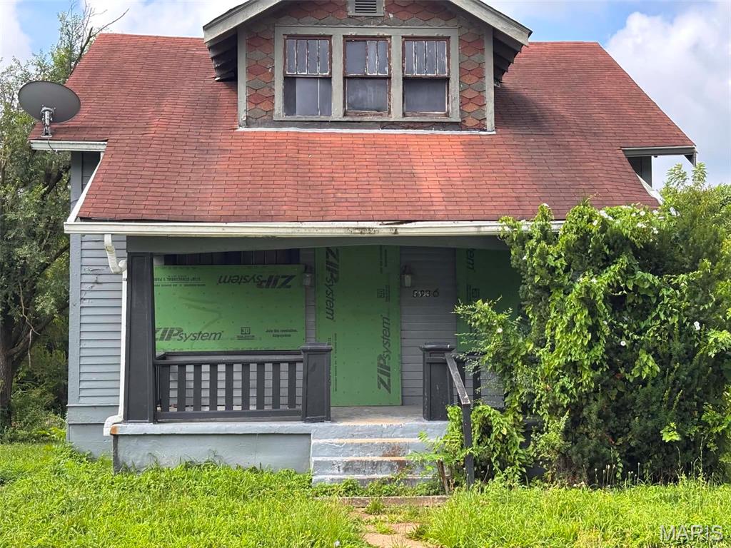 Photo 1 of 6 — 5936 Garesche Avenue, St Louis, MO 63136