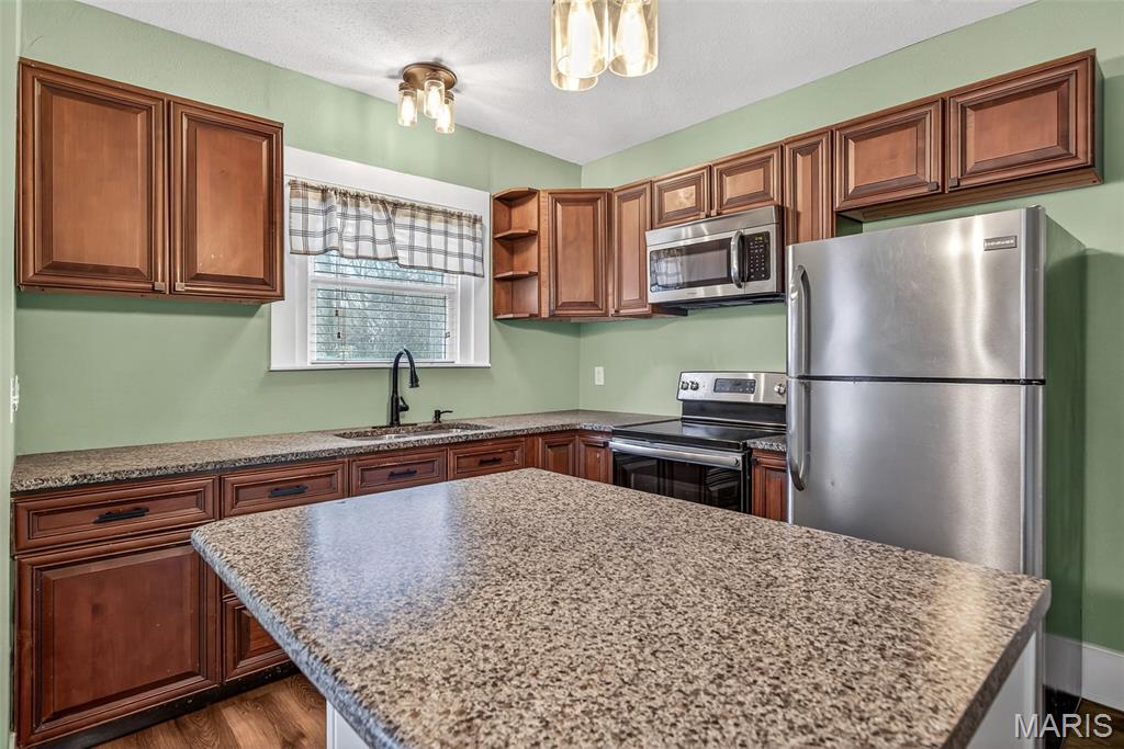 F I Tetely Sub - Residential