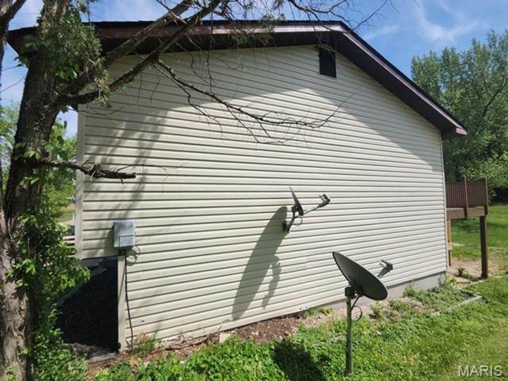 Photo of 712 Tanglewood, Festus, MO 63028 (MLS # 26025866)