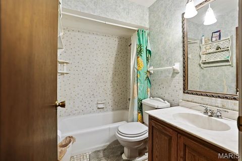 Tiny photo for 3929 Hirondelle Lane, Florissant, MO 63034 (MLS # 25069415)
