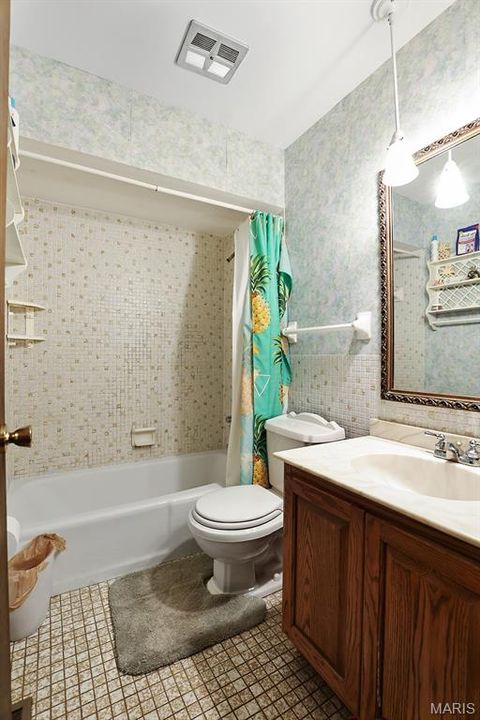 Tiny photo for 3929 Hirondelle Lane, Florissant, MO 63034 (MLS # 25069415)