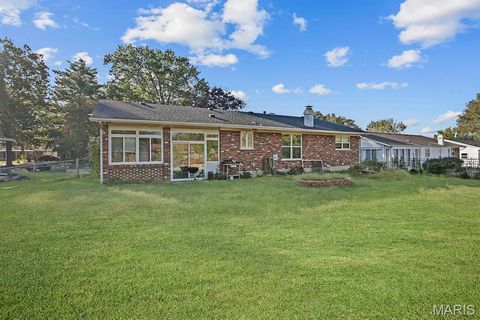 Tiny photo for 3929 Hirondelle Lane, Florissant, MO 63034 (MLS # 25069415)