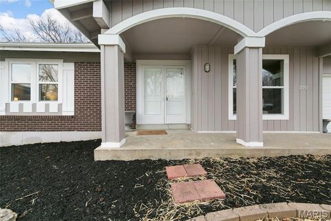 Tiny photo for 370 Marywood Court, Ballwin, MO 63021 (MLS # 26019806)