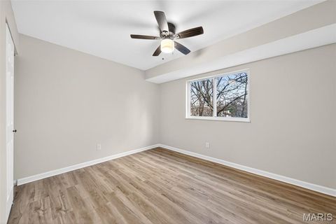 Tiny photo for 370 Marywood Court, Ballwin, MO 63021 (MLS # 26019806)