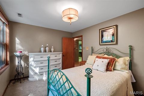 Tiny photo for 770 Straub Road, Chesterfield, MO 63017 (MLS # 25066568)